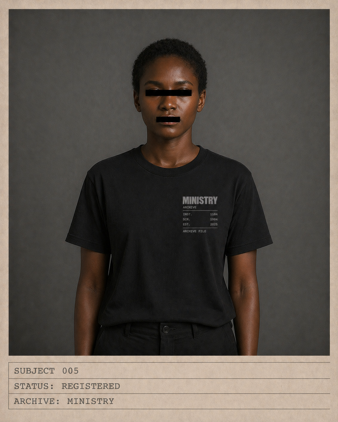 TS-01 BERNAYS
Unisex
Regular
100% cotton
180 g/m²